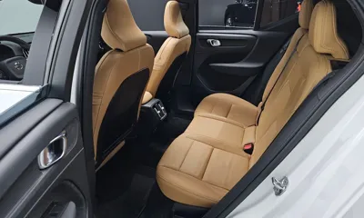 Volvo XC40 2021, 39468 км, за 22252.86 USD - фото 12