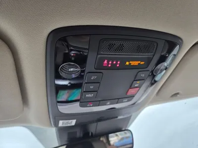 Kia Canival 2023, 47192 км, за 24907.2 USD - фото 20