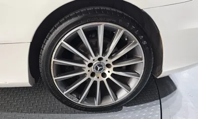 Mercedes-Benz C-Class 2023, 102066 км, за 20933.44 USD - фото 21
