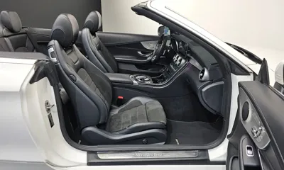 Mercedes-Benz C-Class 2023, 102066 км, за 20933.44 USD - фото 26