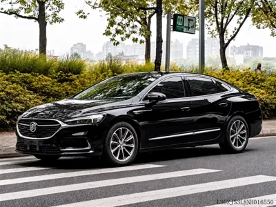 Buick LaCrosse · 2022 год