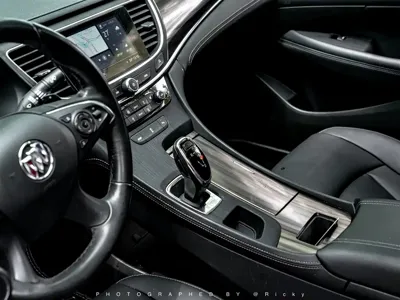 Buick LaCrosse 2022, 80000 км, за 13616.22 USD - фото 6