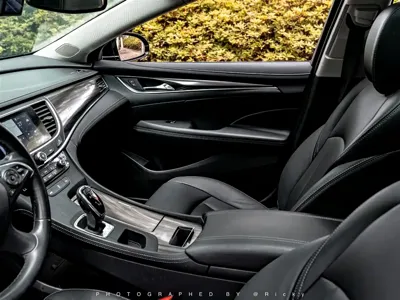 Buick LaCrosse 2022, 80000 км, за 13616.22 USD - фото 8