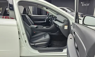 Hyundai Sonata 2024, 50233 км, за 14866.2 USD - фото 11