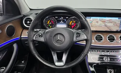 Mercedes-Benz E-Class 2018, 101416 км, за 14535.97 USD - фото 13