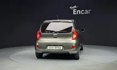 Kia Morning 2012, 146776 км, за 2560.06 USD