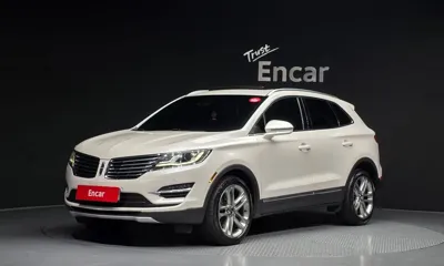 Lincoln MKC · 2017 год