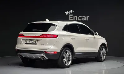 Lincoln MKC 2017, 106641 км, за 6147.55 USD