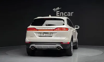 Lincoln MKC 2017, 106641 км, за 6147.55 USD