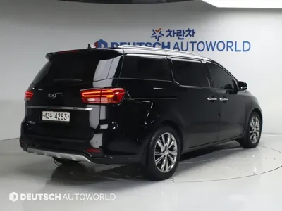 Kia Canival 2019, 152613 км, за 7942.76 USD