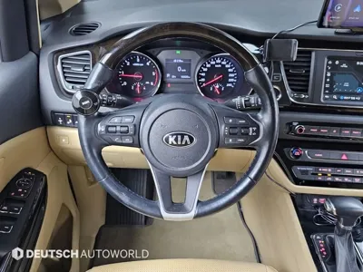 Kia Canival 2019, 152613 км, за 7942.76 USD - фото 13