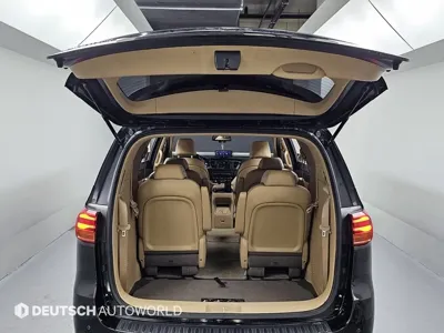 Kia Canival 2019, 152613 км, за 7942.76 USD - фото 19