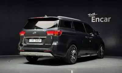 Kia Canival 2017, 172533 км, за 6940.78 USD