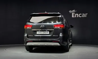 Kia Canival 2017, 172533 км, за 6940.78 USD