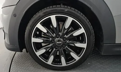 MINI Cooper 2022, 32879 км, за 15953.63 USD