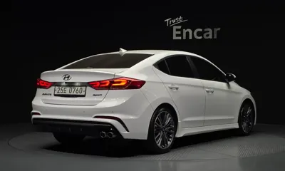 Hyundai Avante 2017, 86719 км, за 5984.91 USD