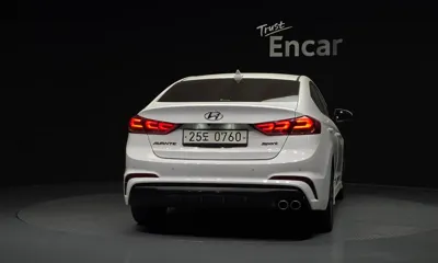 Hyundai Avante 2017, 86719 км, за 5984.91 USD