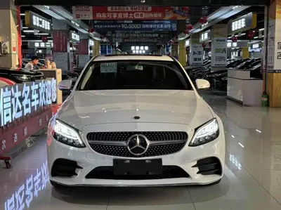 Mercedes-Benz C-Class 2020, 60000 км, за 18834.24 USD