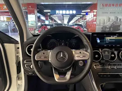 Mercedes-Benz C-Class 2020, 60000 км, за 18834.24 USD - фото 9