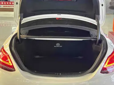 Mercedes-Benz C-Class 2020, 60000 км, за 18834.24 USD - фото 15