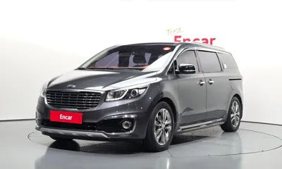 Kia Canival · 2017 год