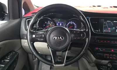 Kia Canival 2017, 74117 км, за 7220.69 USD - фото 13