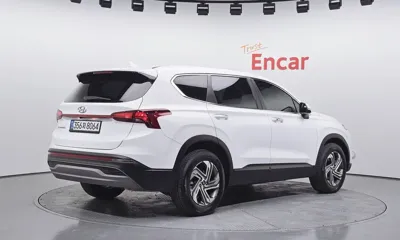 Hyundai Santafe 2023, 66652 км, за 16345.02 USD
