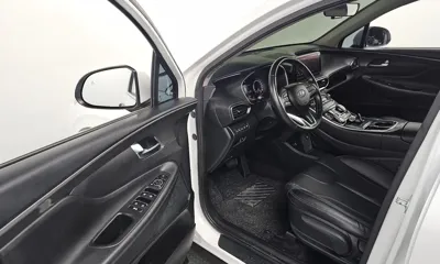 Hyundai Santafe 2023, 66652 км, за 16345.02 USD - фото 10