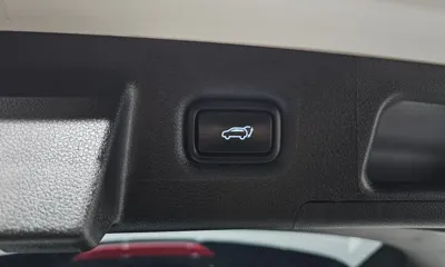 Hyundai Santafe 2023, 66652 км, за 16345.02 USD - фото 20