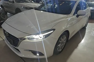 Mazda Mazda 3 Axela · 2017 год