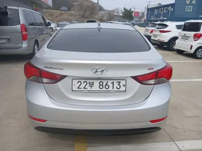 Hyundai Avante 2015, 110807 км, за 4104.24 USD