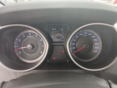 Hyundai Avante 2015, 110807 км, за 4104.24 USD - фото 11
