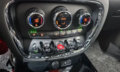 MINI Clubman 2023, 32115 км, за 18208.45 USD - фото 29