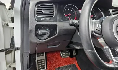 Volkswagen Golf 2015, 157993 км, за 6897 USD - фото 16