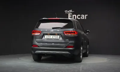 Kia Sorento 2015, 110063 км, за 8391.89 USD