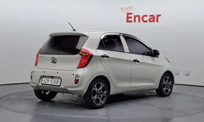 Kia Morning 2015, 149748 км, за 2100.56 USD
