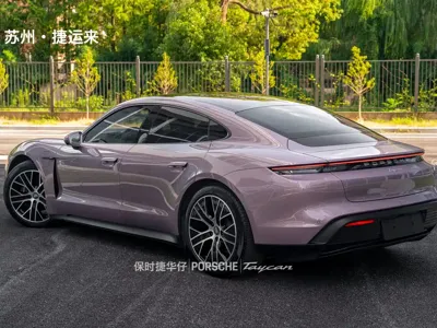 Porsche Taycan 2022, 55000 км, за 66949.85 USD
