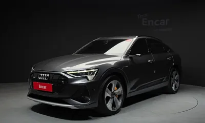 Audi e-tron · 2022 год