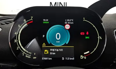 MINI Clubman 2022, 57691 км, за 12806.34 USD - фото 8