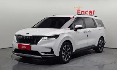 Kia Canival · 2021 год