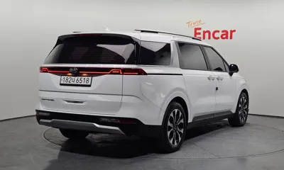 Kia Canival 2021, 98962 км, за 15032.17 USD