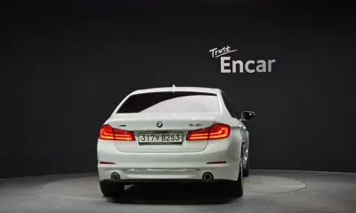 BMW 5-Series 2020, 112187 км, за 17781.61 USD