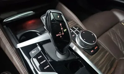 BMW 5-Series 2020, 112187 км, за 17781.61 USD - фото 9