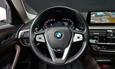 BMW 5-Series 2020, 112187 км, за 17781.61 USD - фото 14