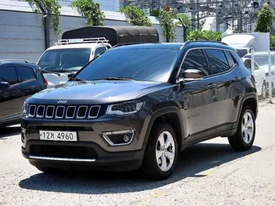 Jeep Compass 2019, 63632 км, за 7280.76 USD