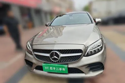 Mercedes-Benz C-Class 2019, 71900 км, за 18248 USD