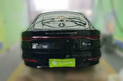 BYD Qin Plus 2023, 5300 км, за 11948 USD