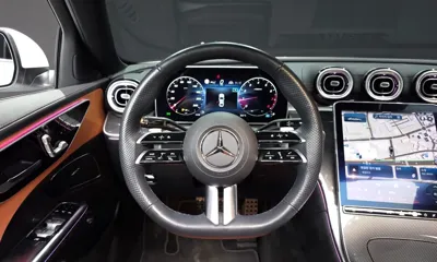 Mercedes-Benz C-Class 2023, 36380 км, за 29497.94 USD - фото 13