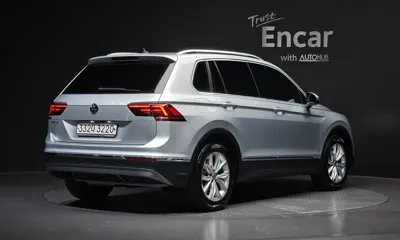 Volkswagen Tiguan 2020, 117884 км, за 12997.24 USD