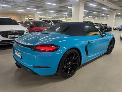 Porsche 718 2017, 87000 км, за 28226.34 USD